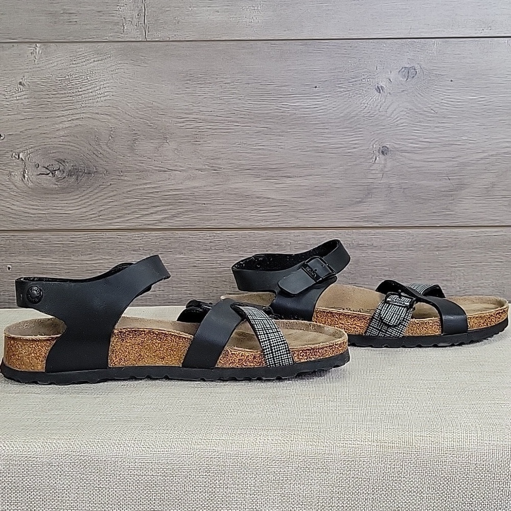 Birkenstock Black and Gray Strappy Sandals Sz 38 L7 M5 - Picture 5 of 11